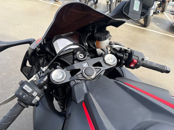 2017 Honda CBR1000RR (FIREBLADE) ABS