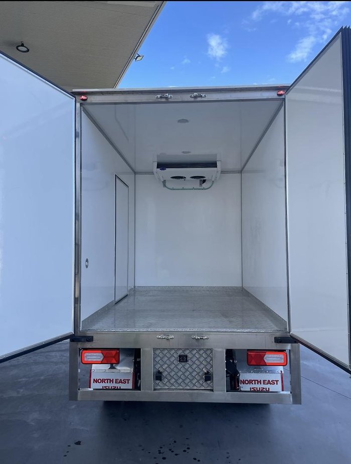 2025 Isuzu N Series NNR 45-150 DT D28