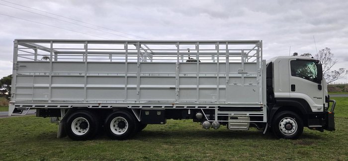 2025 Isuzu FX Series