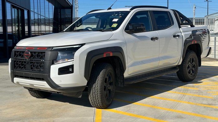 2026 Nissan Navara PRO-4X D27 MY26 4X4 Dual Range Blizzard White