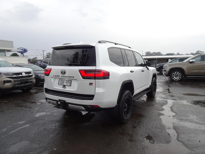 2021 Toyota Landcruiser GR Sport