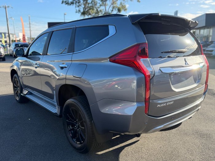 2019 Mitsubishi Pajero Sport Black Edition