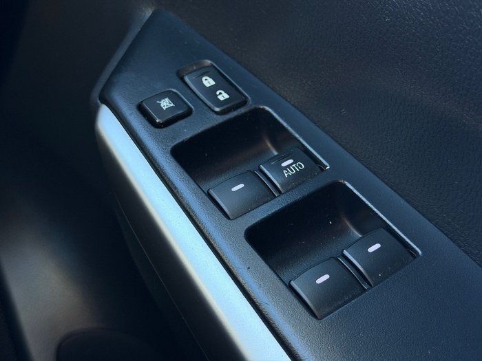 2019 Mitsubishi Pajero Sport Black Edition