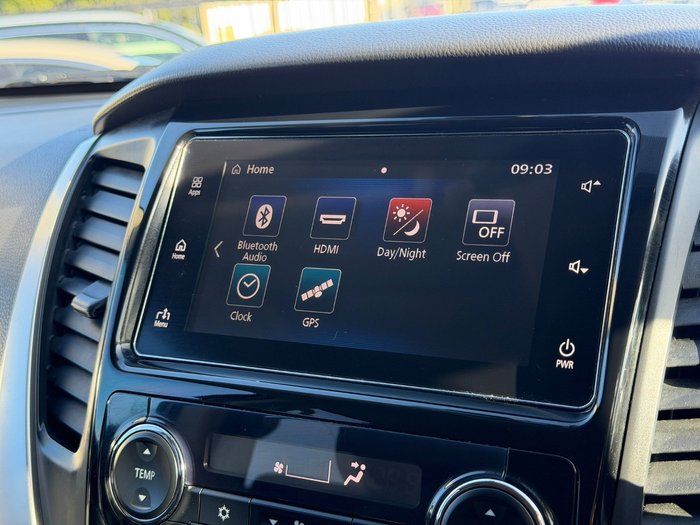 2019 Mitsubishi Pajero Sport Black Edition