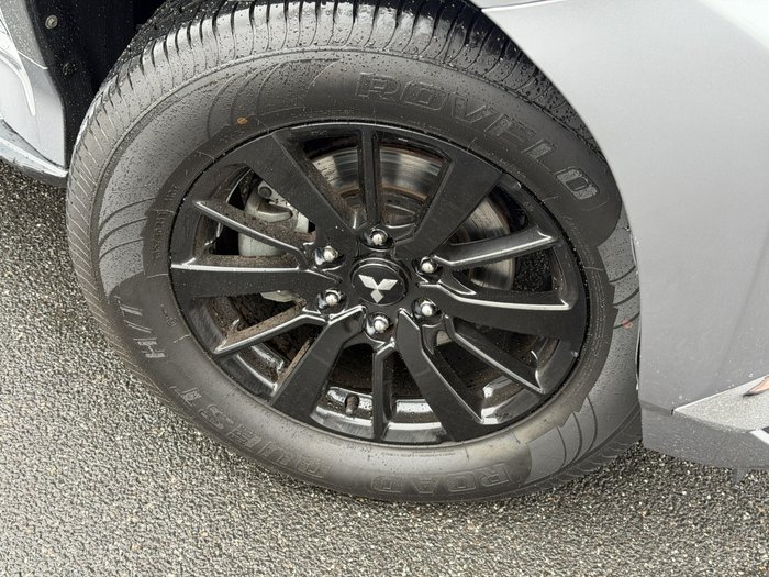 2019 Mitsubishi Pajero Sport Black Edition