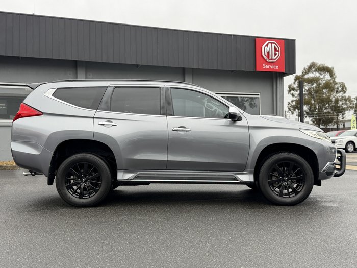 2019 Mitsubishi Pajero Sport Black Edition