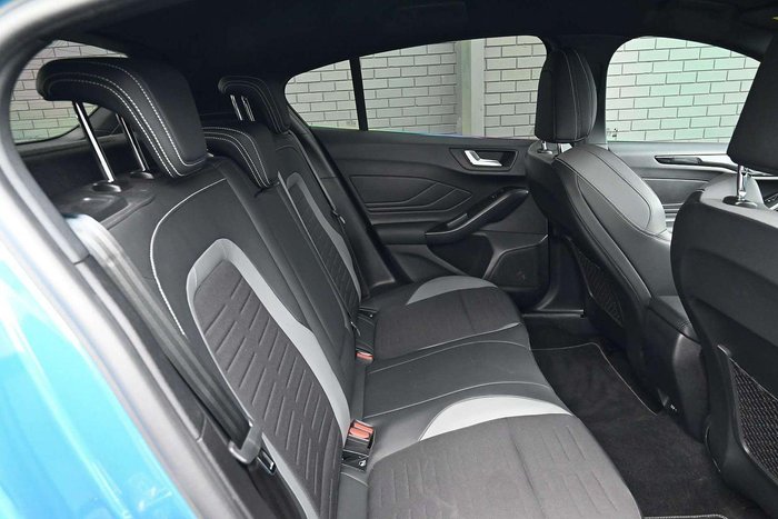 2020 Ford Focus ST