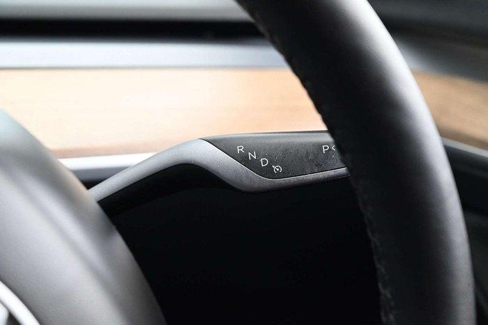2022 Tesla Model 3 Rear-Wheel Drive