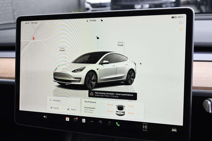 2022 Tesla Model 3 Rear-Wheel Drive