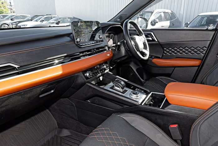2023 Mitsubishi Outlander Exceed Tourer