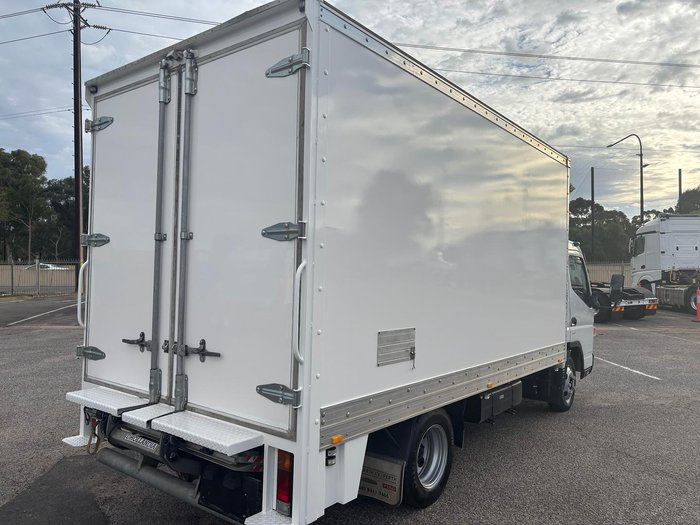 2021 Fuso Canter 515 White