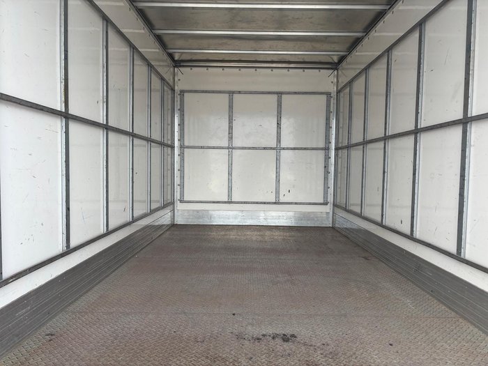 2021 Fuso Canter 515 White