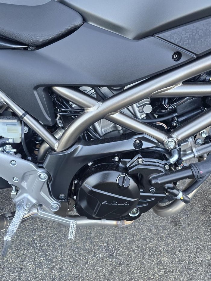2025 Suzuki SV650 LAMS ABS (SV650UA) SV