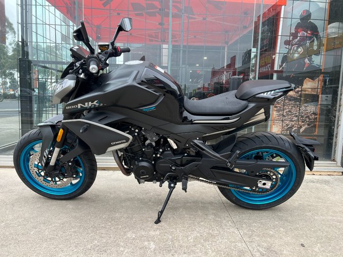 2025 CFMOTO NK ADVANCE NEBULA BLACK