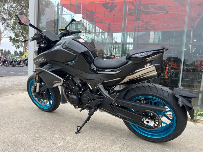 2025 CFMOTO NK ADVANCE NEBULA BLACK