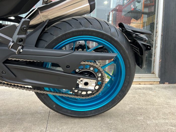 2025 CFMOTO NK ADVANCE NEBULA BLACK