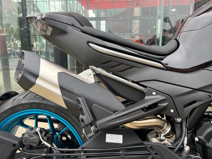 2025 CFMOTO NK ADVANCE NEBULA BLACK