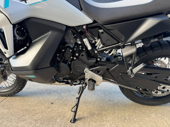 2026 CFMOTO 2026 CF MOTO 1000CC 1000MT-X Aerolite Grey