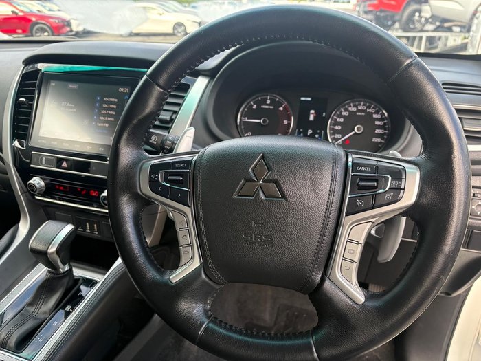 2021 Mitsubishi Pajero Sport GLX