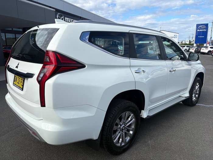 2021 Mitsubishi Pajero Sport GLX