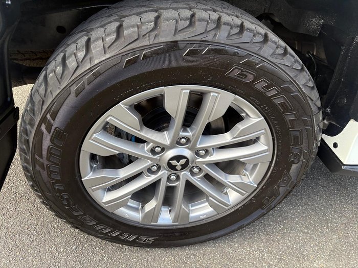 2021 Mitsubishi Pajero Sport GLX