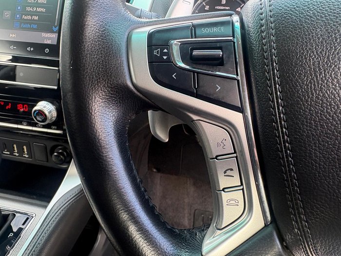 2021 Mitsubishi Pajero Sport GLX