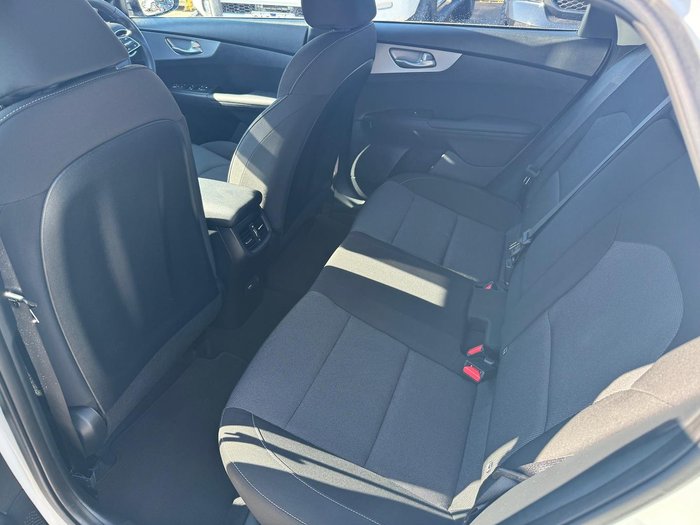 2024 Kia Cerato S