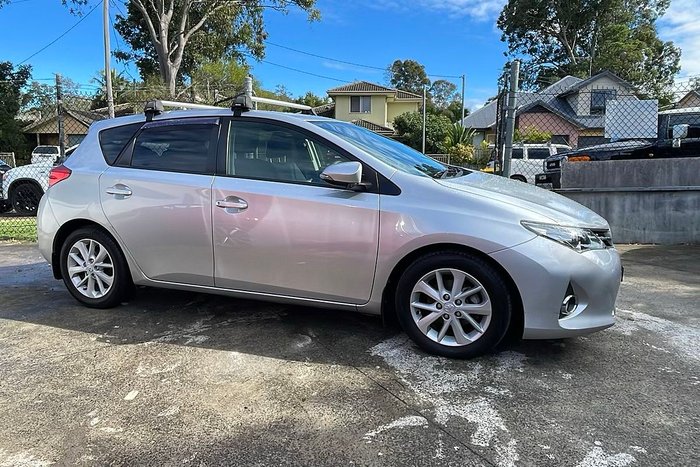 2013 Toyota Corolla Ascent Sport
