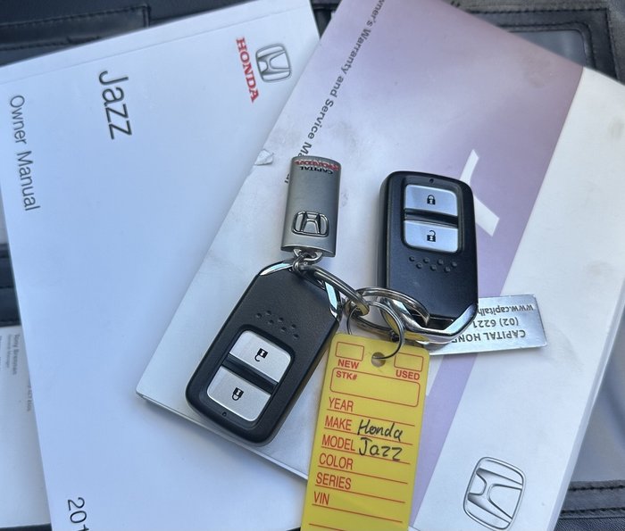 2016 Honda Jazz VTi