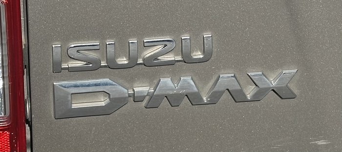 2013 Isuzu D-MAX LS-U