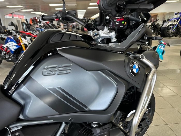2024 BMW R 1250 GS Adventure Triple Black