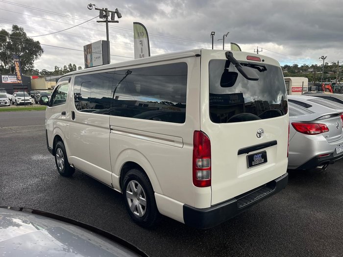 2018 Toyota Hiace DX