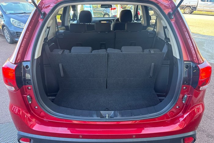 2016 Mitsubishi Outlander XLS