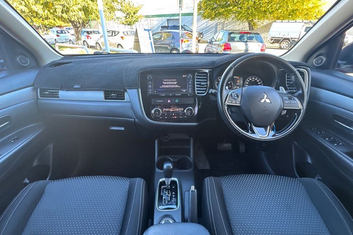 2016 Mitsubishi Outlander XLS