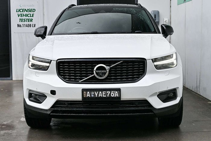 2020 Volvo XC40 T5 R-Design