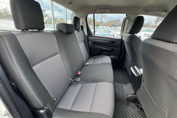 2016 Toyota Hilux Workmate