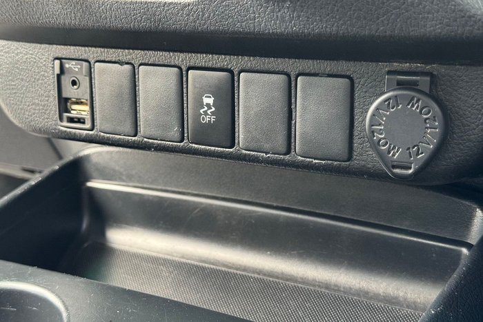 2016 Toyota Hilux Workmate