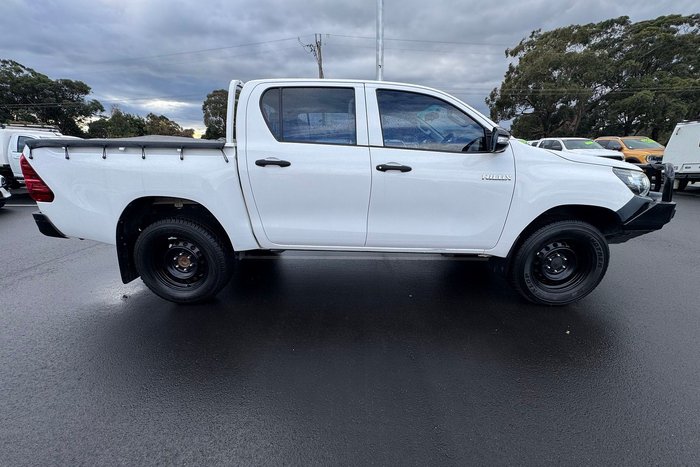 2016 Toyota Hilux Workmate