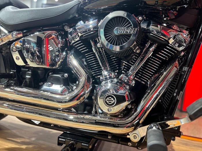 2025 Harley-Davidson Breakout 117 (FXBR) Softail Black