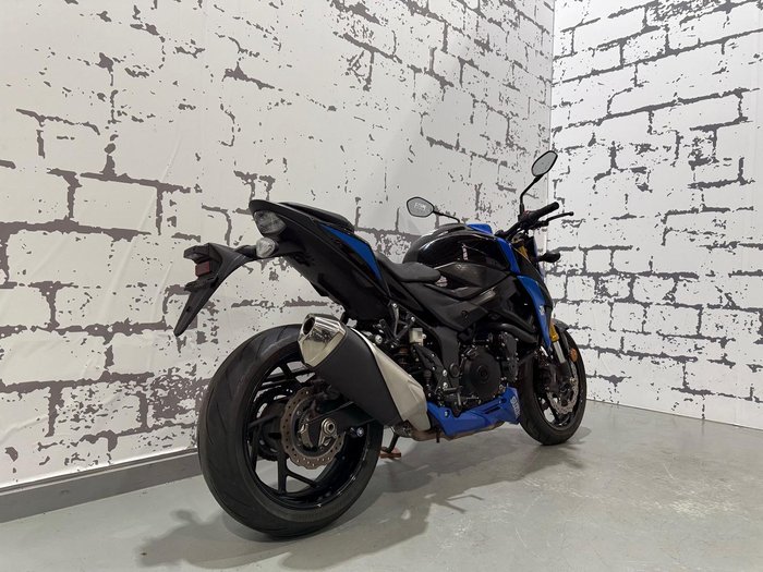 2017 Suzuki GSX-S750 GSX-S Blue