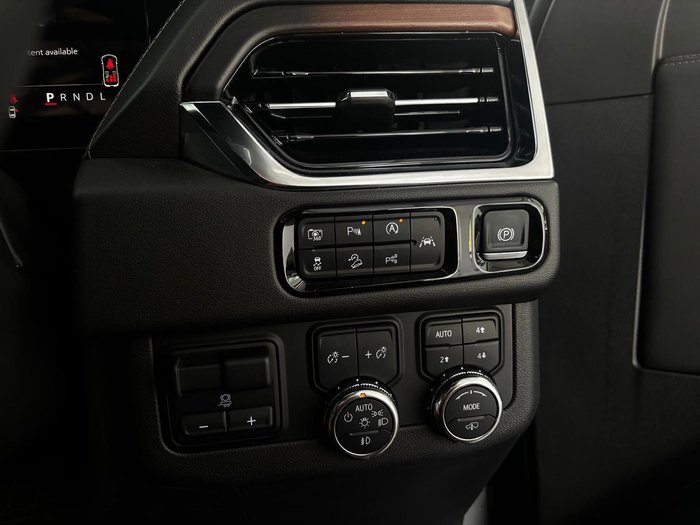 2025 GMC Yukon Denali T1 MY25 4X4 Dual Range Summit White