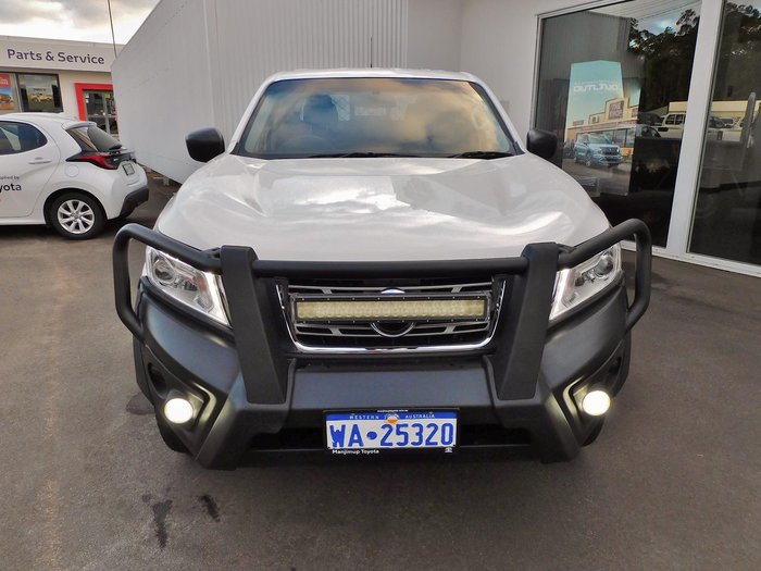 2017 Nissan Navara SL