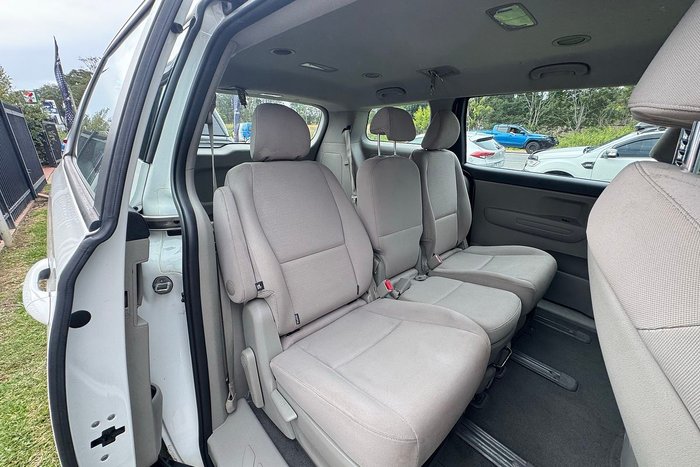 2018 Kia Carnival S YP MY19 White