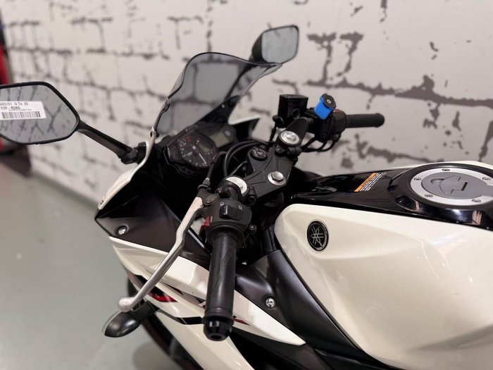 2016 Yamaha YZF-R3 R3 White