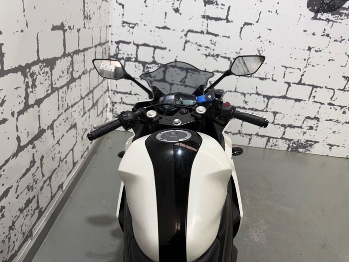 2016 Yamaha YZF-R3 R3 White