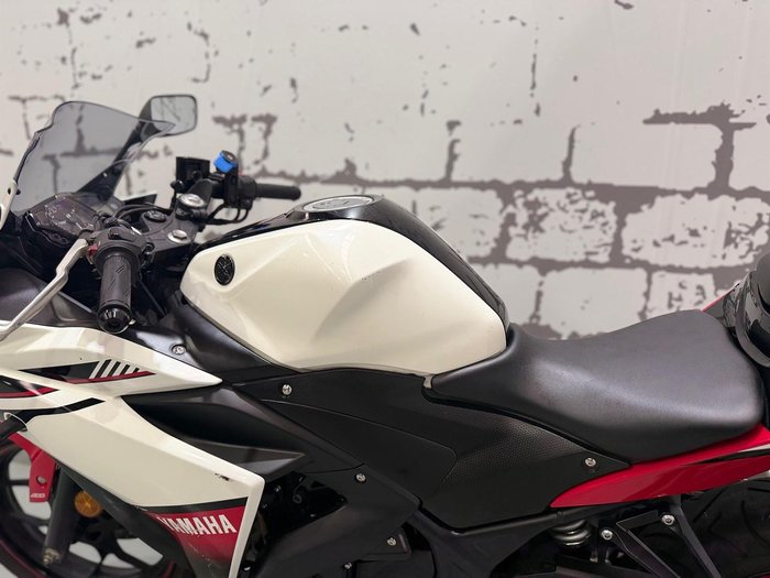 2016 Yamaha YZF-R3 R3 White