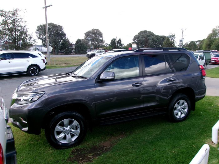 2022 Toyota Landcruiser Prado GXL