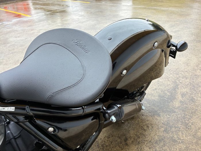 2026 Indian CHIEF VINTAGE BLACK METALLIC