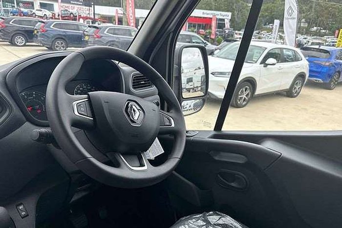 2024 Renault Master