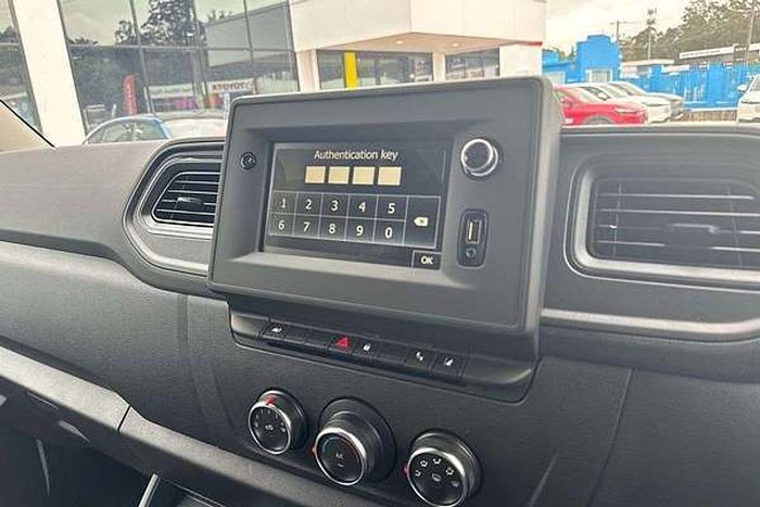 2024 Renault Master